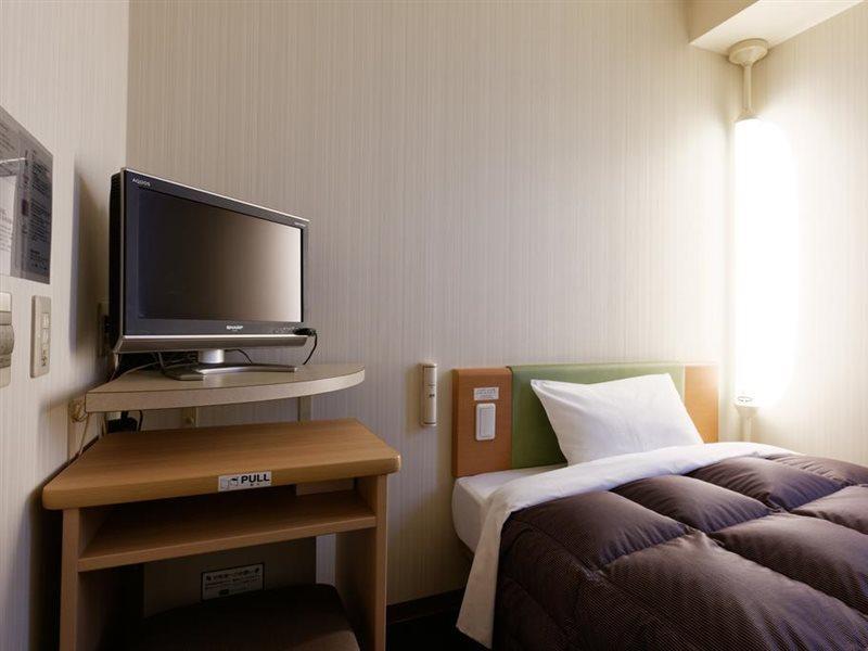 Washington R&b Hakata Ekimae 1 3*